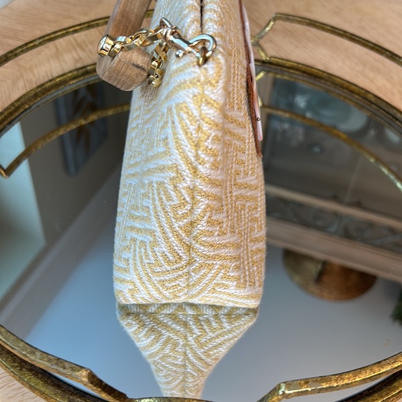 Add Libb Biloba Custom Handbag - Picture 7 of 11